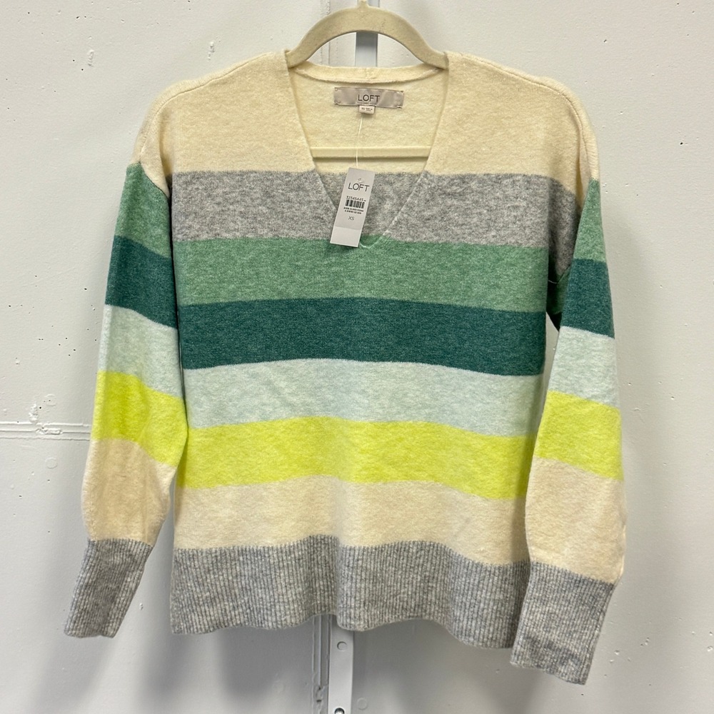 NWT Loft Striped V-Neck Sweater Women's XS Pastel Colorblock Knit Pullover